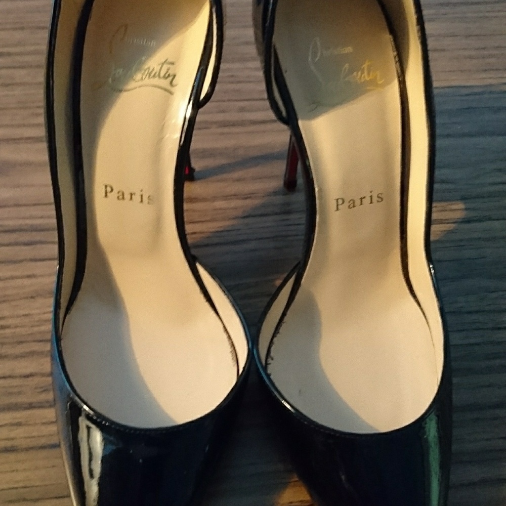 Christian Louboutin So Kate Red Bottoms